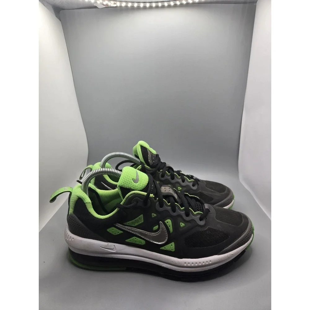 Nike Air Max Genome Size 6Y Shoes Black/Chrome/Grey CZ4652-006‎